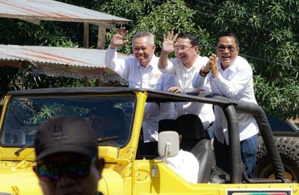 Ketua Koalisi Jaringan Rizal-Samuel Pongi, Irwan Lapatta, Pimpin Langsung Pendaftaran Paslon ke KPU Sigi