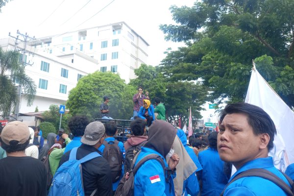 Ratusan Mahasiswa dari Sejumlah Perguruan Tinggi di Palu Turun ke Jalan #KawalPutusanMK